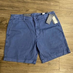 Men’s Vineyard Vines Shorts - 34